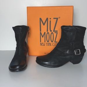 NWT Black Maren Leather Ankle Boot